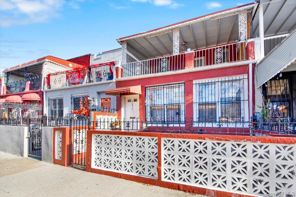 #2 photo, 1238 Colgate Avenue, Бронкс ‖ Bronx , NY 10472