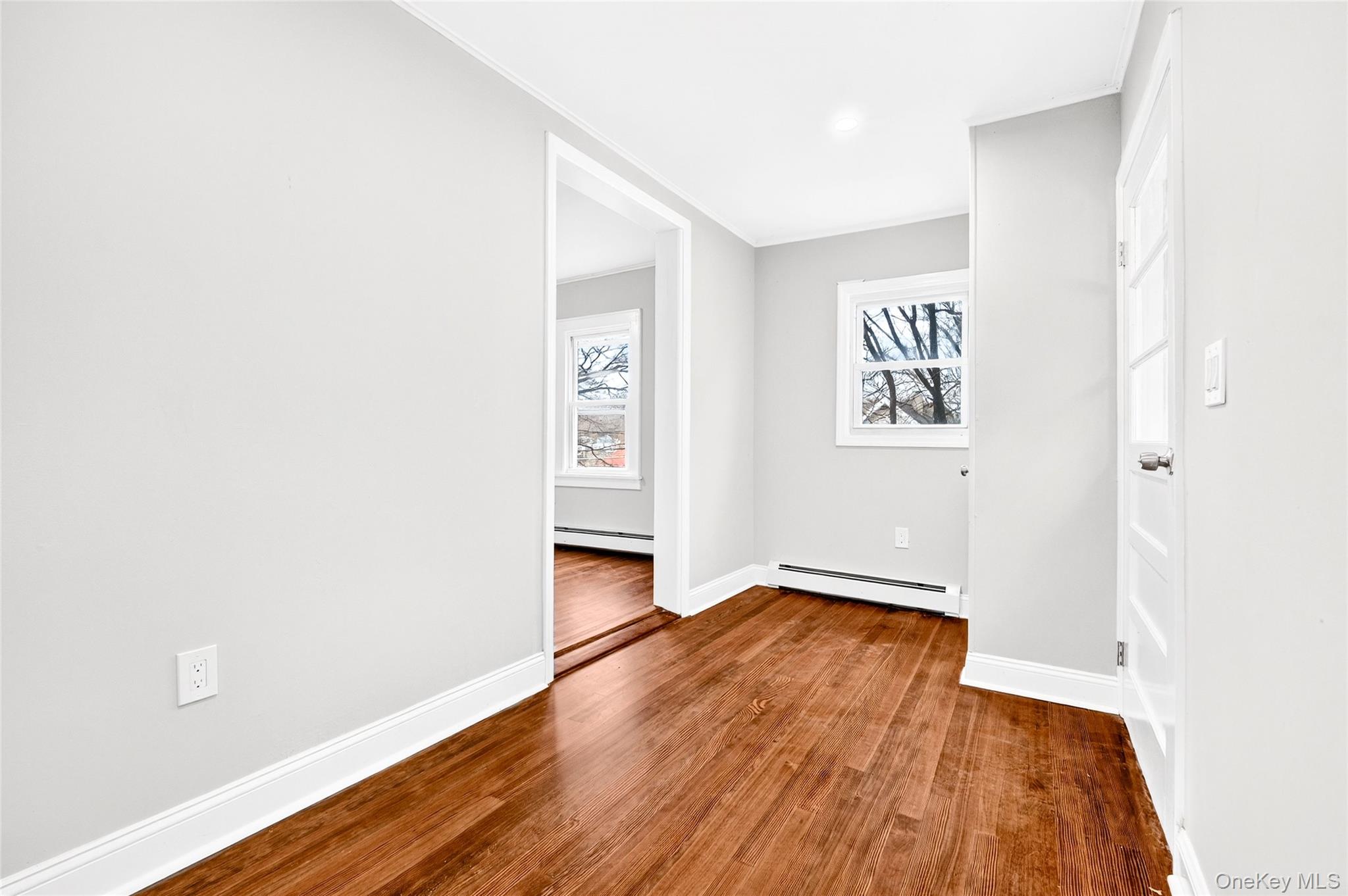 #9 photo, 669 N Division Street, 纽约州 Peekskill , NY 10566