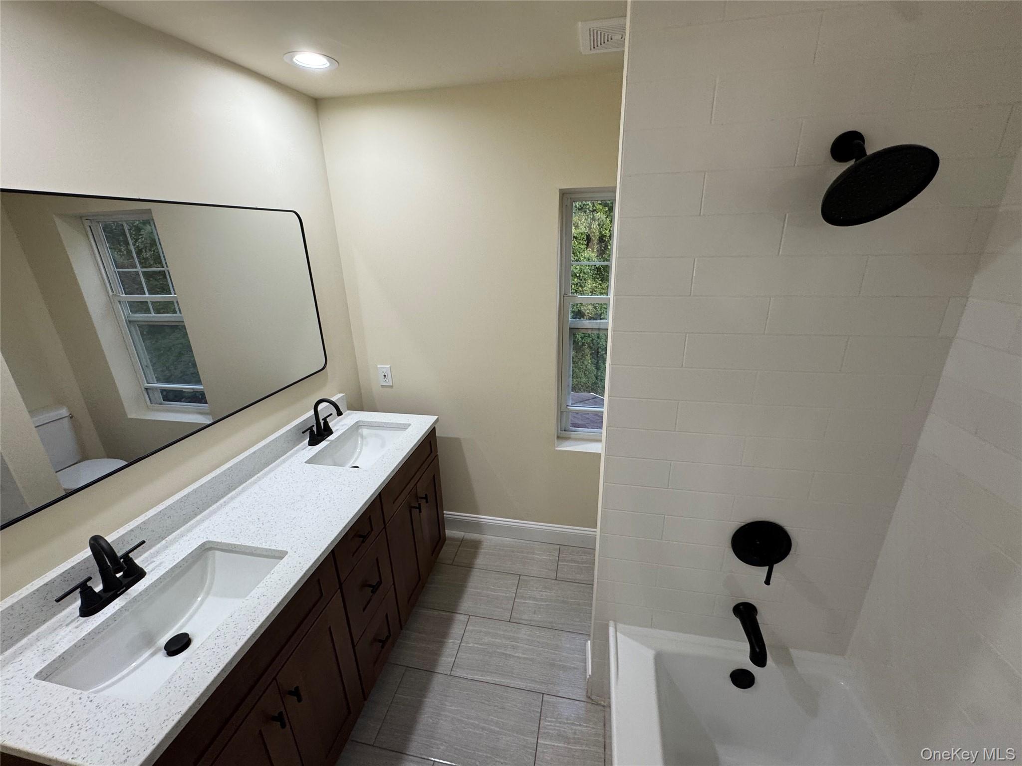 #17 photo, 12 Dodge Street, 뉴욕주 Poughquag , NY 12570