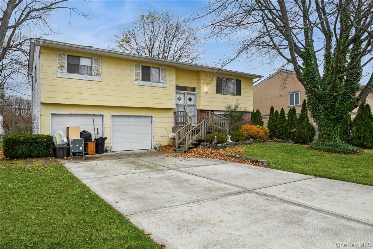 #1 photo, 122 Haypath Road, Нассау ‖ Bethpage , NY 11714