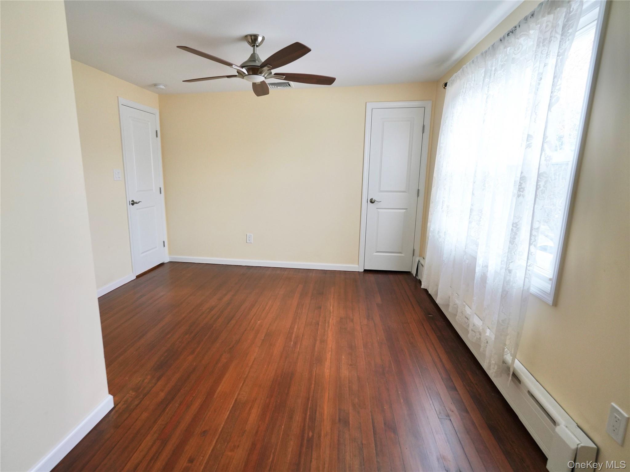 #10 photo, 5 Ashwood Road, 롱 아일랜드 Port Washington , NY 11050