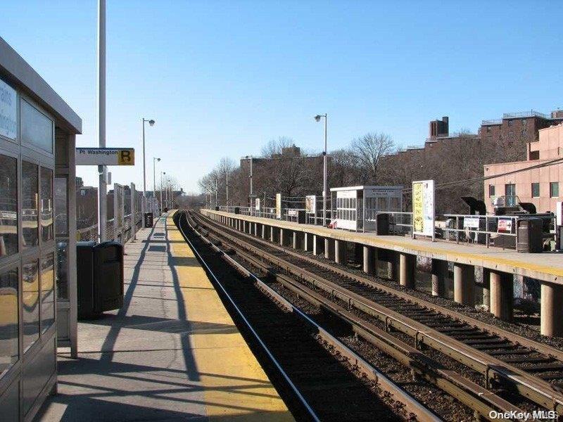 #20 photo, 5 Ashwood Road, 롱 아일랜드 Port Washington , NY 11050