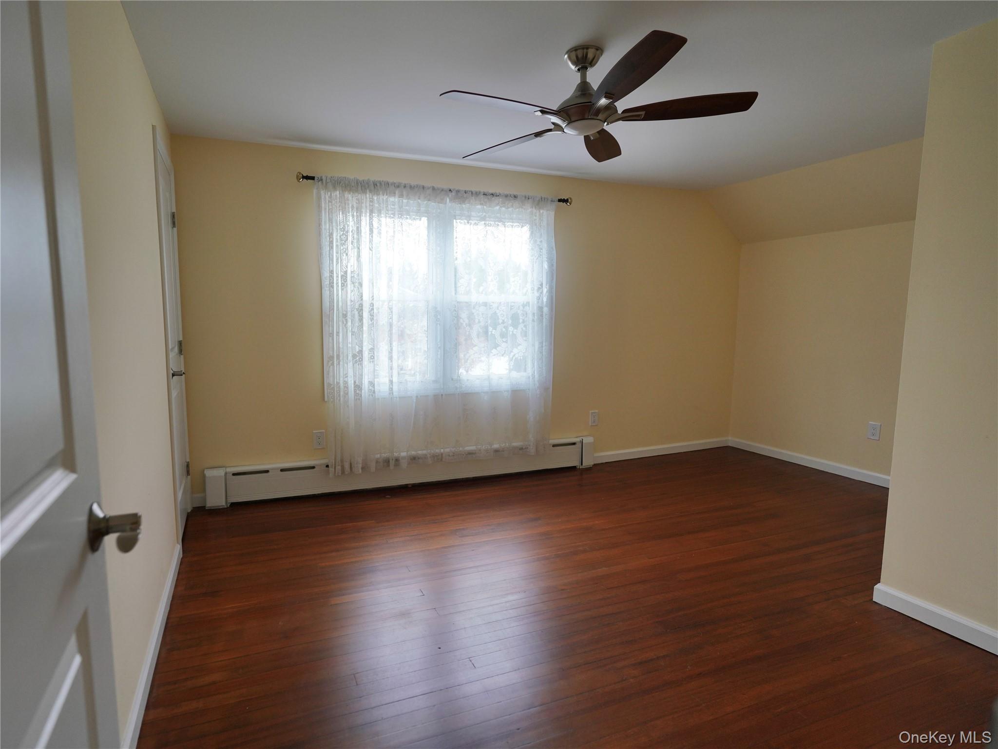 #8 photo, 5 Ashwood Road, 롱 아일랜드 Port Washington , NY 11050