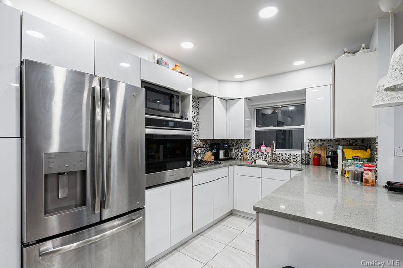 #5 photo, 727 Euclid Avenue, Бруклин ‖ Brooklyn , NY 11208