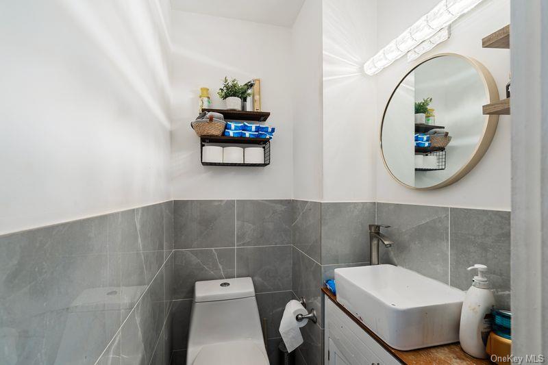 #7 photo, 727 Euclid Avenue, Бруклин ‖ Brooklyn , NY 11208