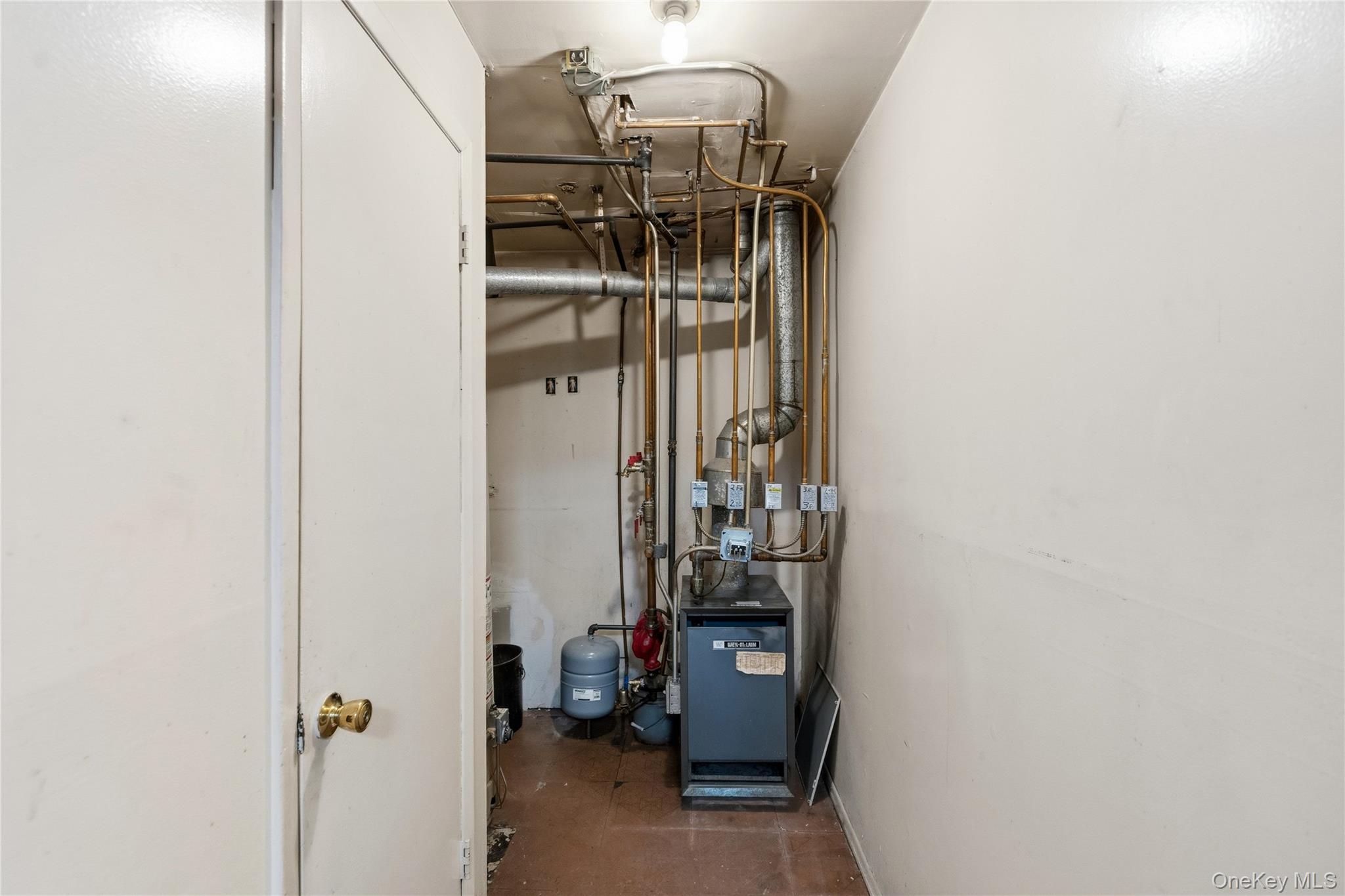 #13 photo, 13716 88th Street, Ozone Park , NY 11417