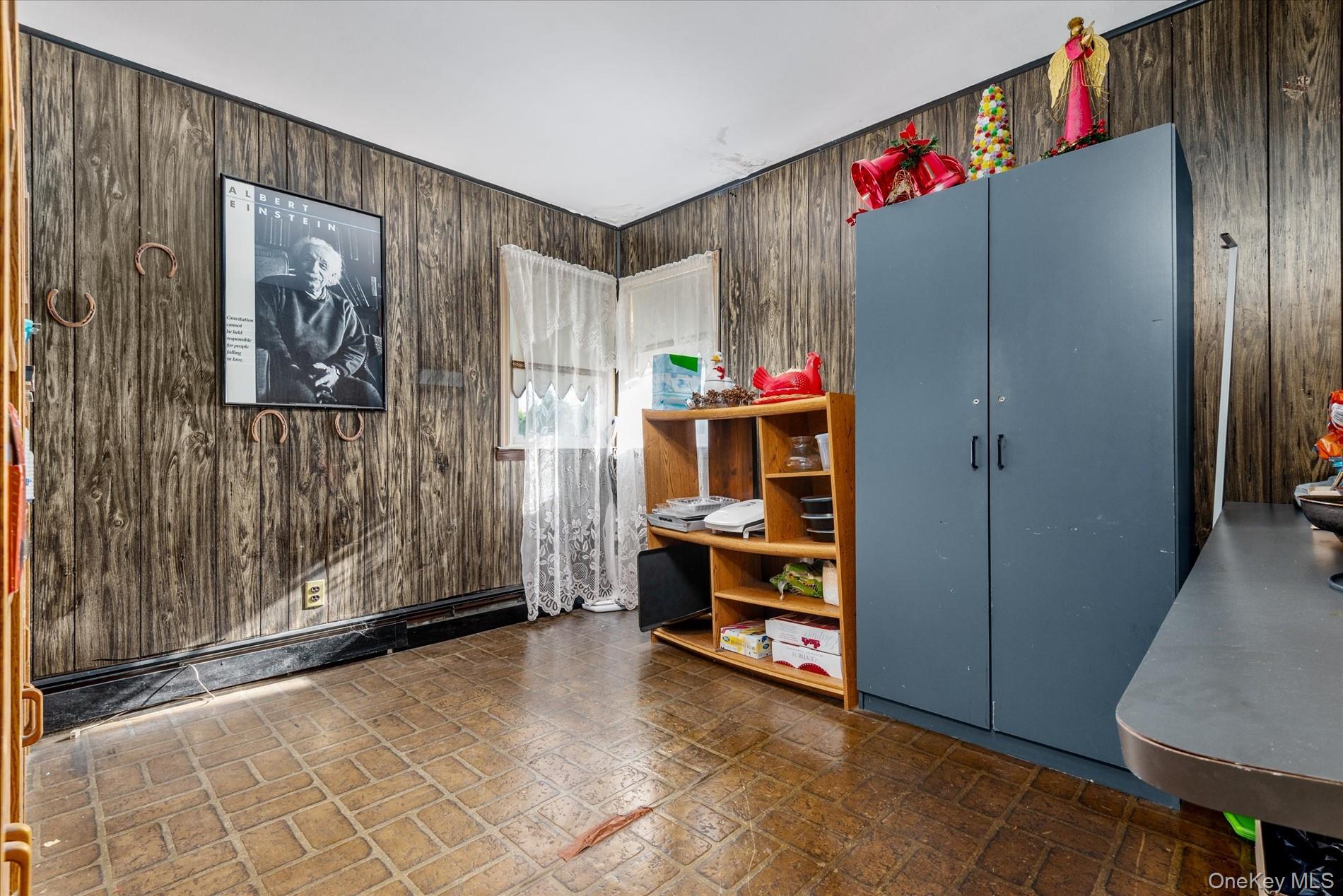 #10 photo, 647 Seamans Neck Road, Seaford , NY 11783