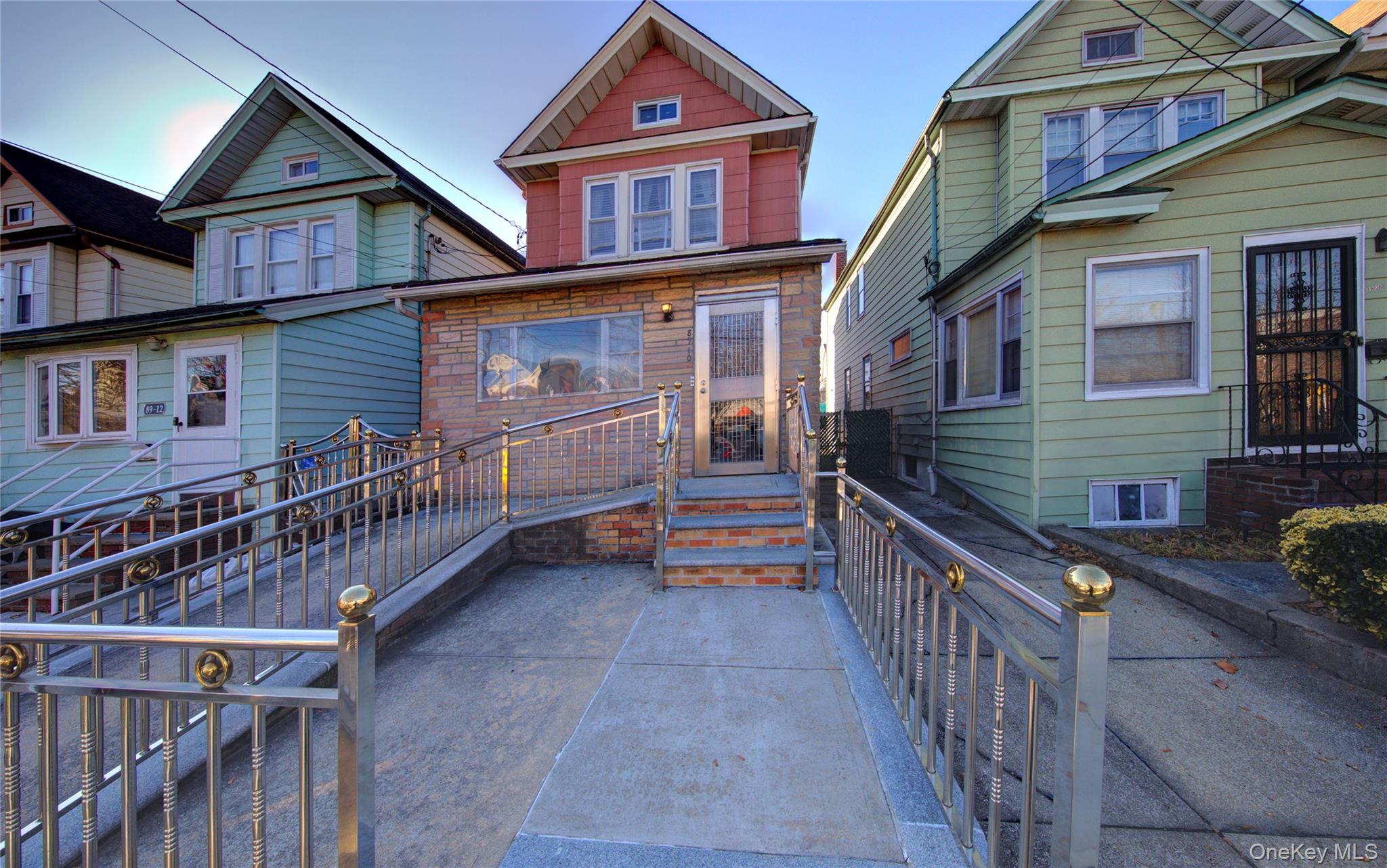 #1 photo, 89-10 121st Street, Richmond Hill , NY 11418