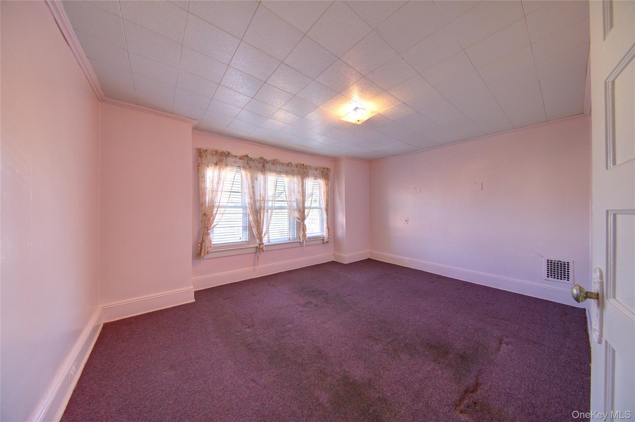 #17 photo, 89-10 121st Street, Richmond Hill , NY 11418