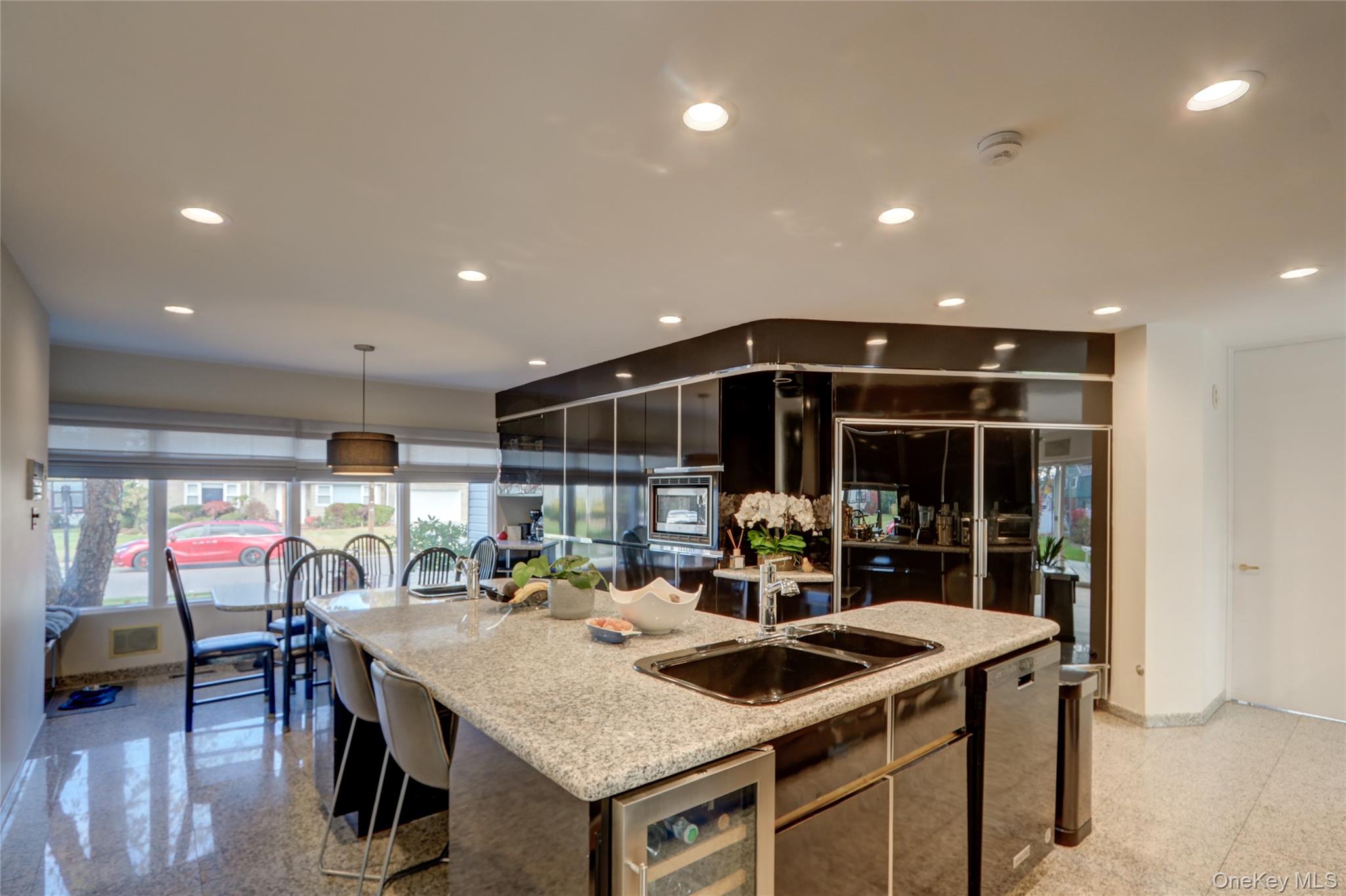 #11 photo, 12 Combes Avenue, 长岛 Rockville Centre , NY 11570