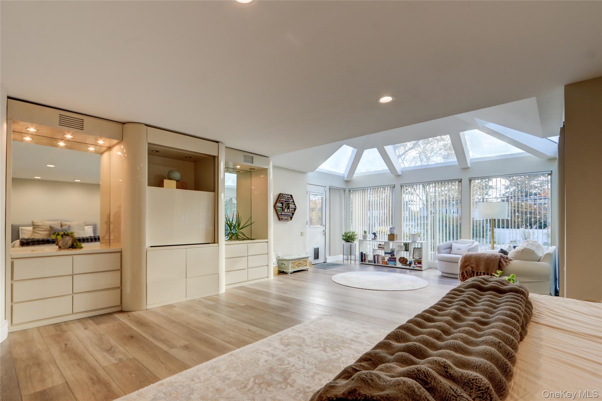 #16 photo, 12 Combes Avenue, 长岛 Rockville Centre , NY 11570