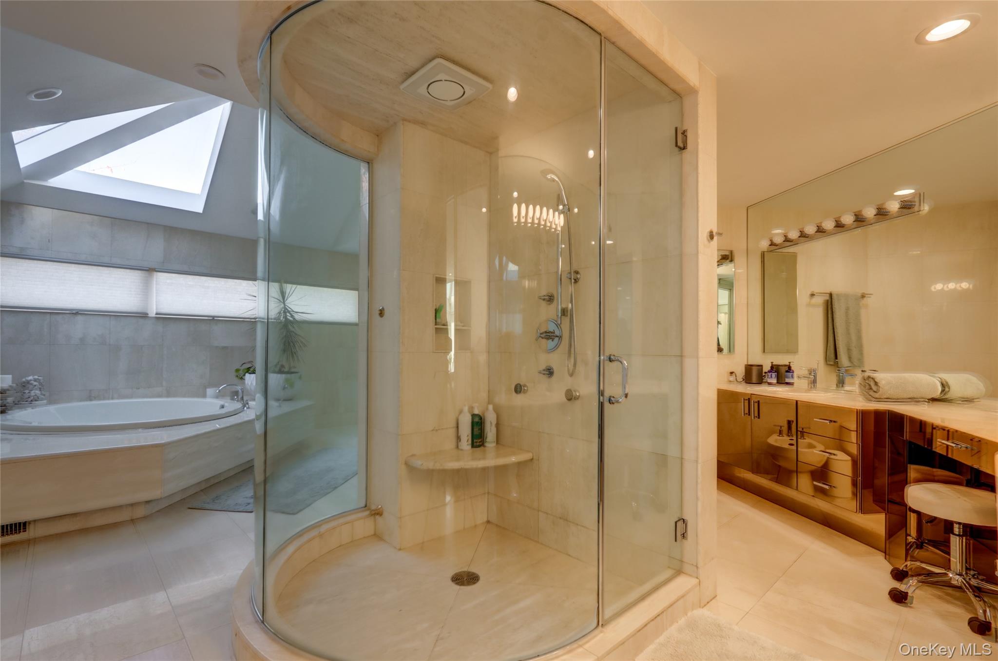 #17 photo, 12 Combes Avenue, 长岛 Rockville Centre , NY 11570