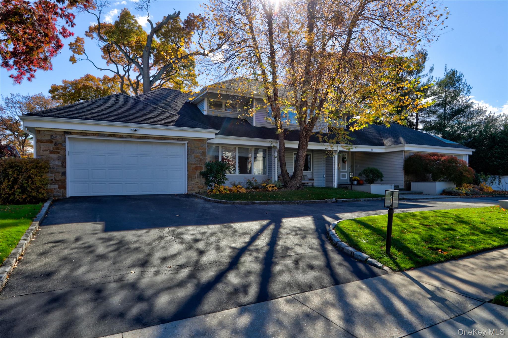 #2 photo, 12 Combes Avenue, 长岛 Rockville Centre , NY 11570