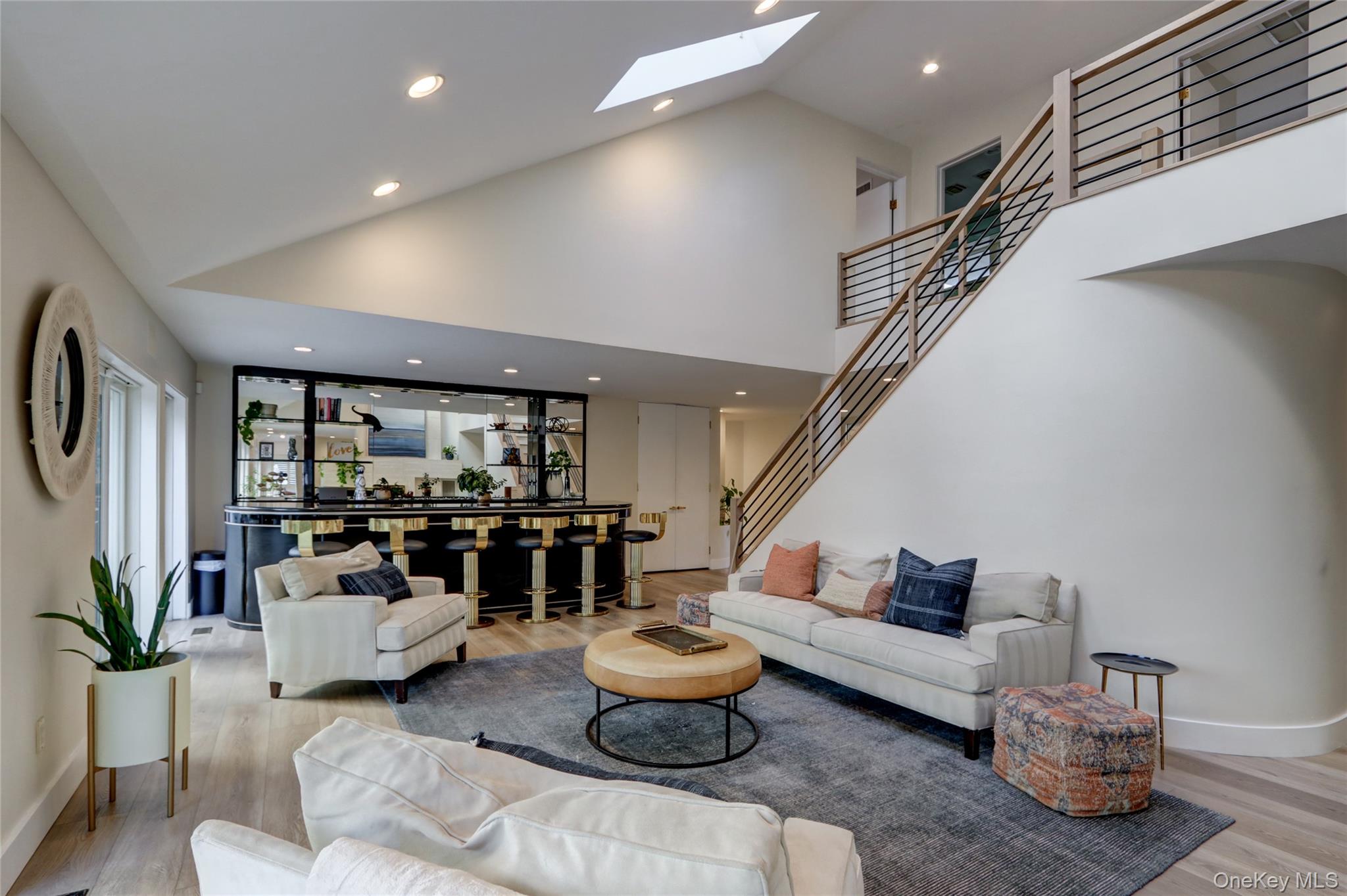 #6 photo, 12 Combes Avenue, 长岛 Rockville Centre , NY 11570