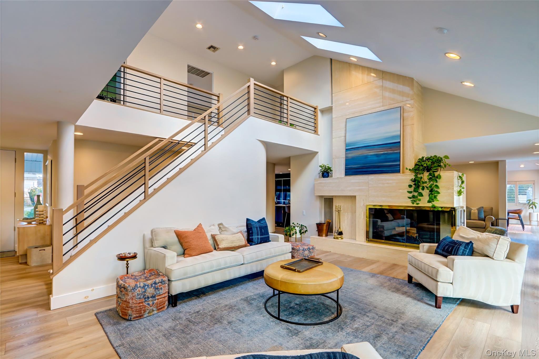 #7 photo, 12 Combes Avenue, 长岛 Rockville Centre , NY 11570