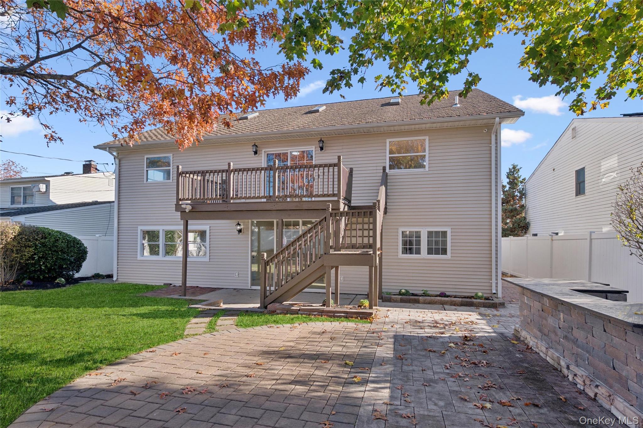 #4 photo, 244 water Lane, Wantagh , NY 11793