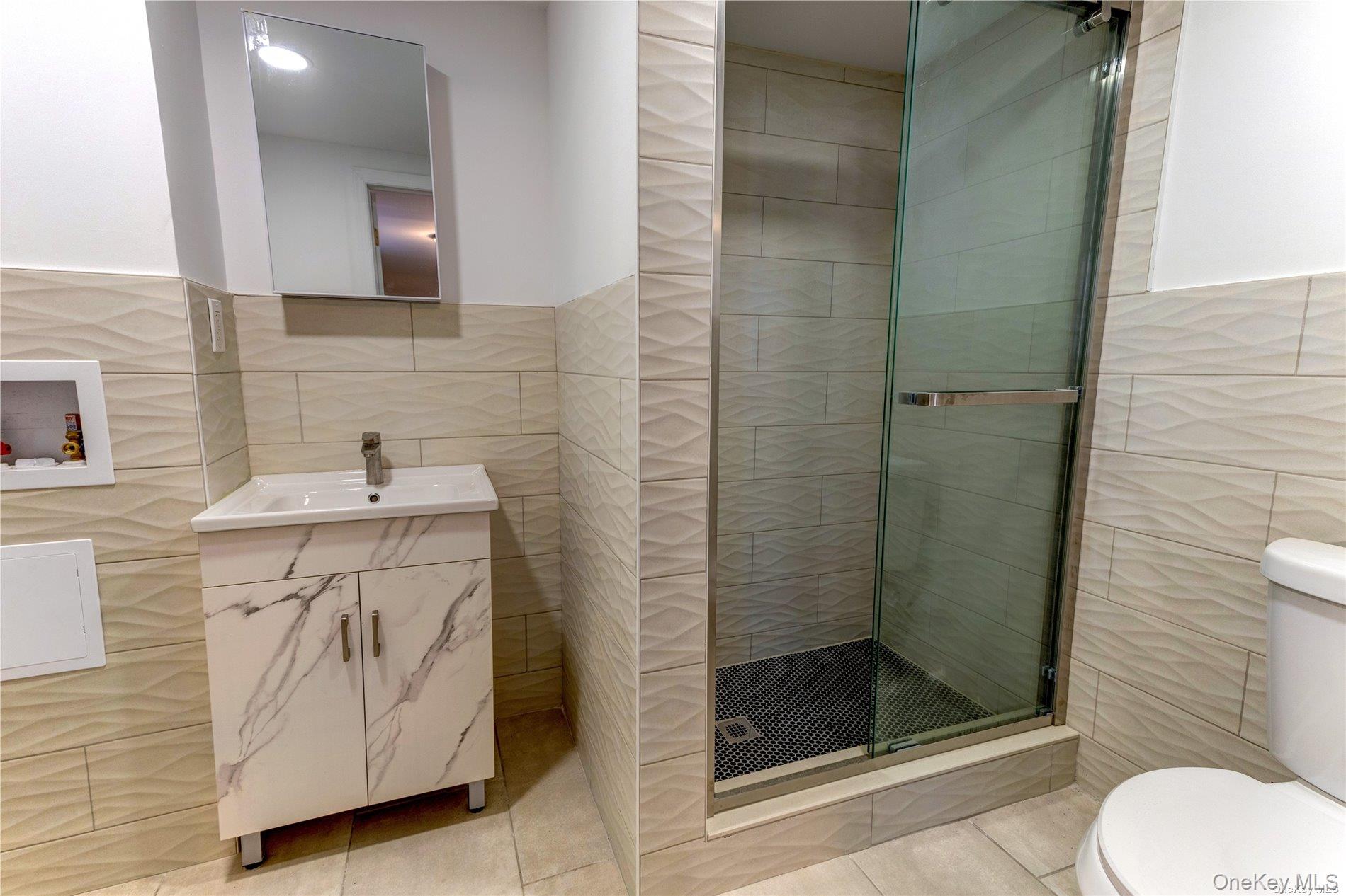 #13 photo, 85 Florida Street, Long Beach , NY 11561