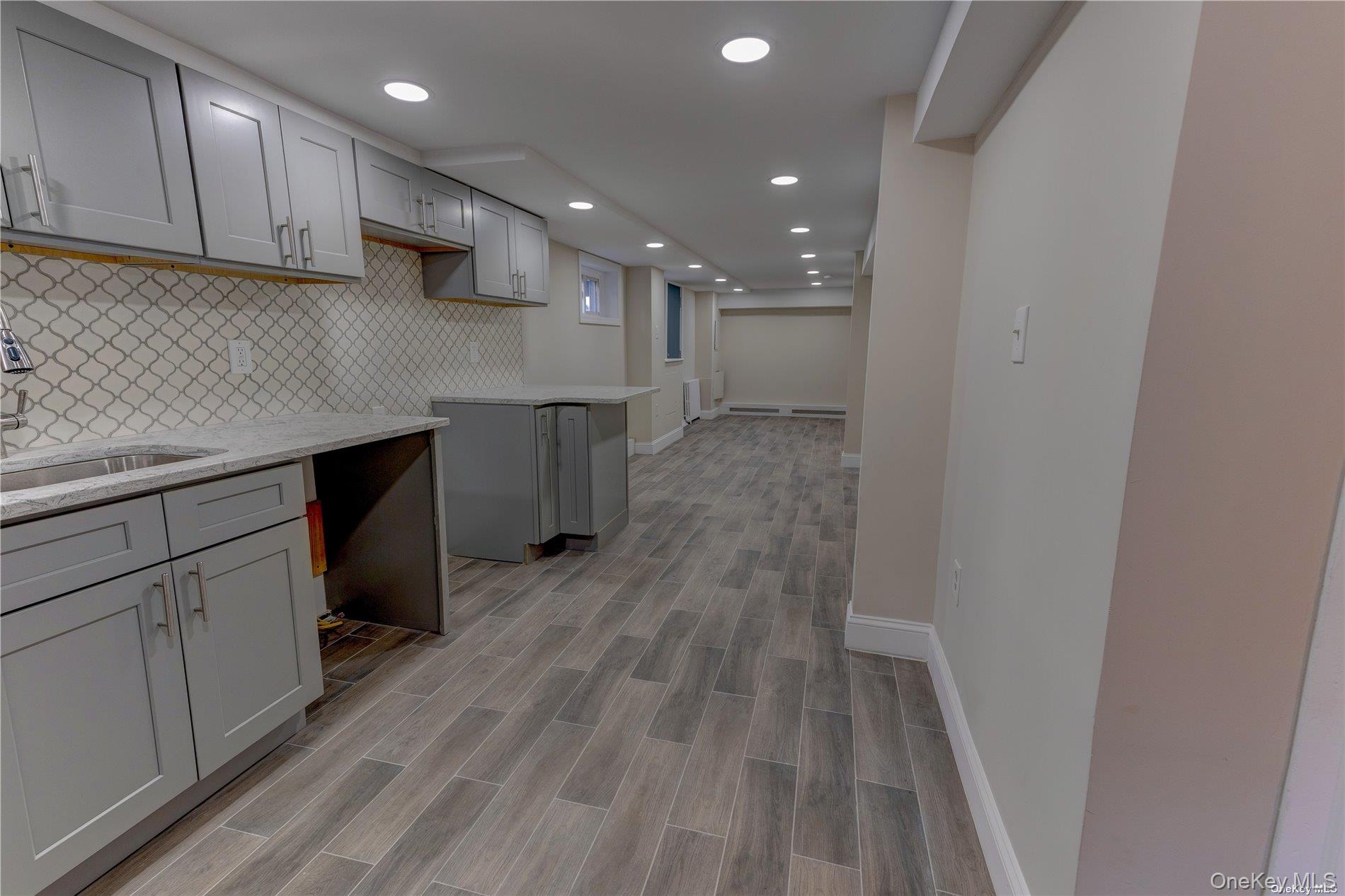 #2 photo, 85 Florida Street, Long Beach , NY 11561