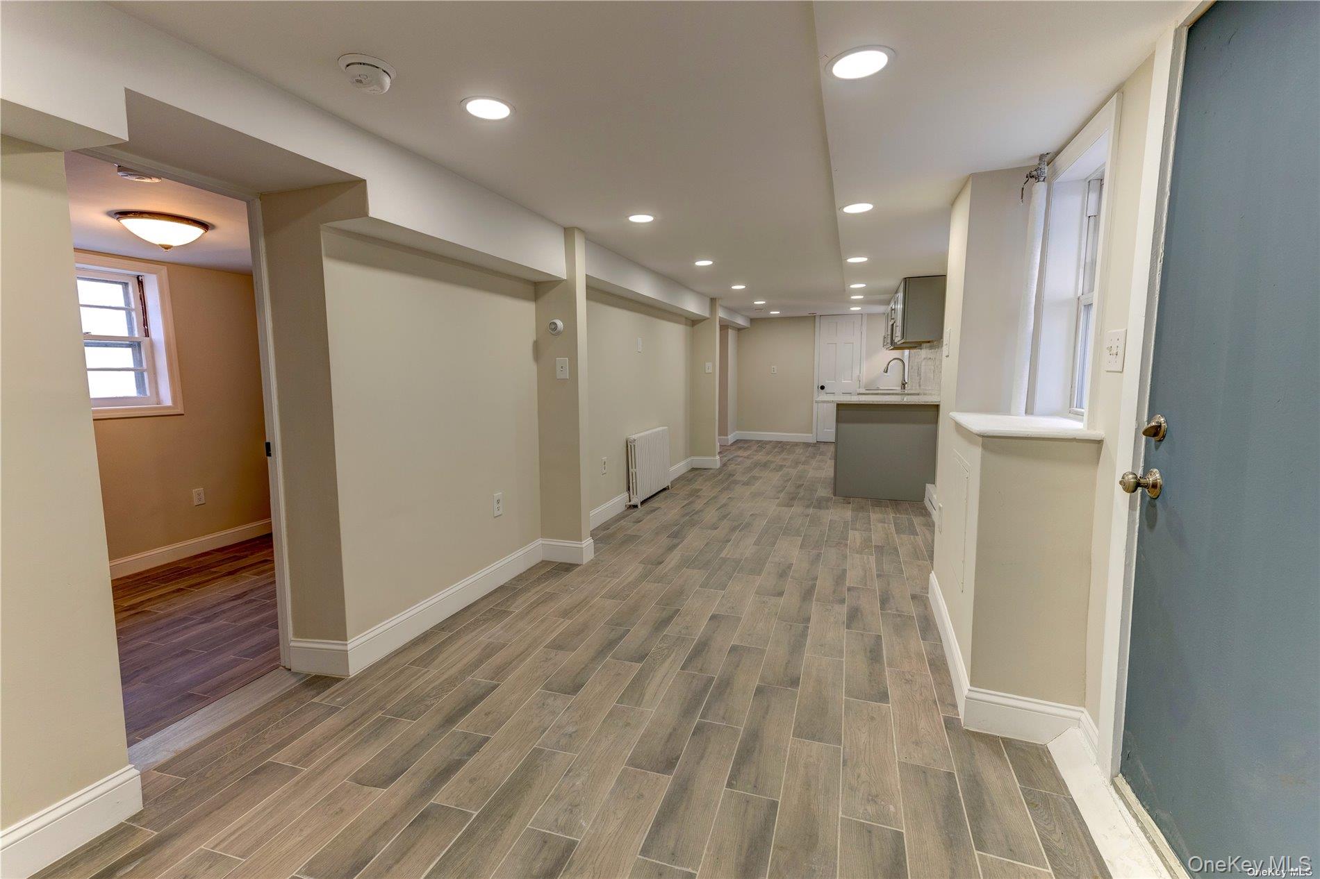 #5 photo, 85 Florida Street, Long Beach , NY 11561