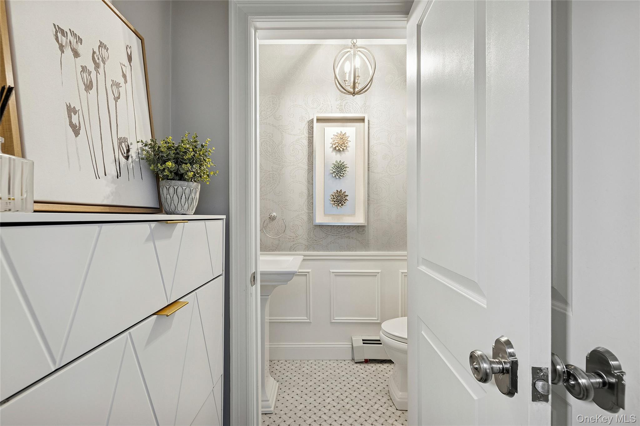 #11 photo, 44 Old Ox Road, ناسو Manhasset , NY 11030