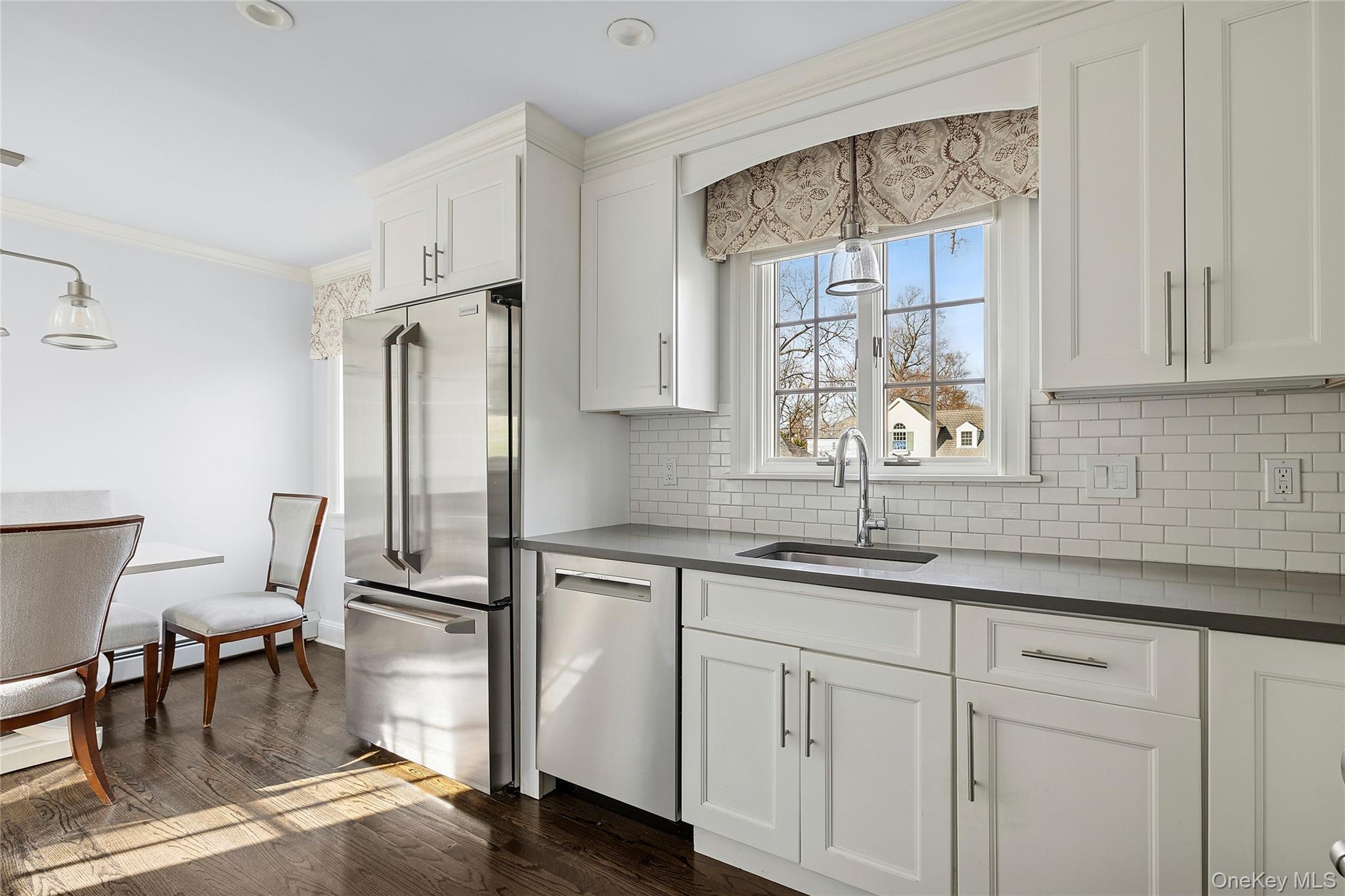 #7 photo, 44 Old Ox Road, ناسو Manhasset , NY 11030