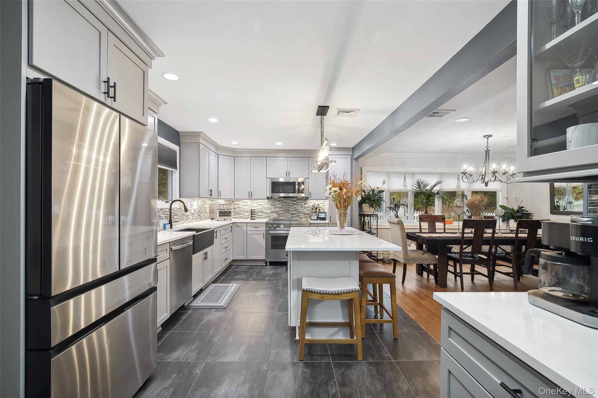 #12 photo, 241 N Hamilton Avenue, Lindenhurst , NY 11757