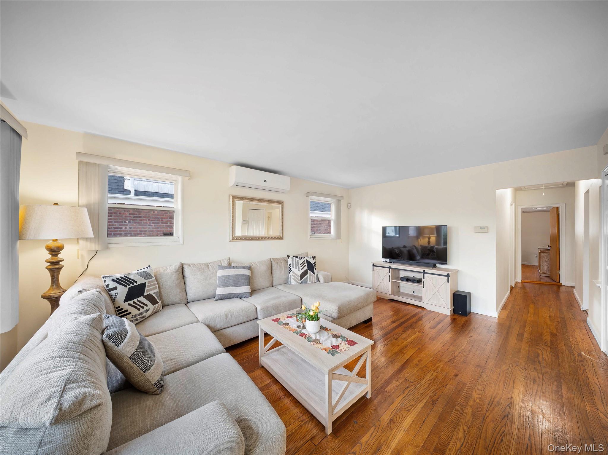 #6 photo, 16407 27th Avenue, Куинс ‖ Flushing , NY 11354