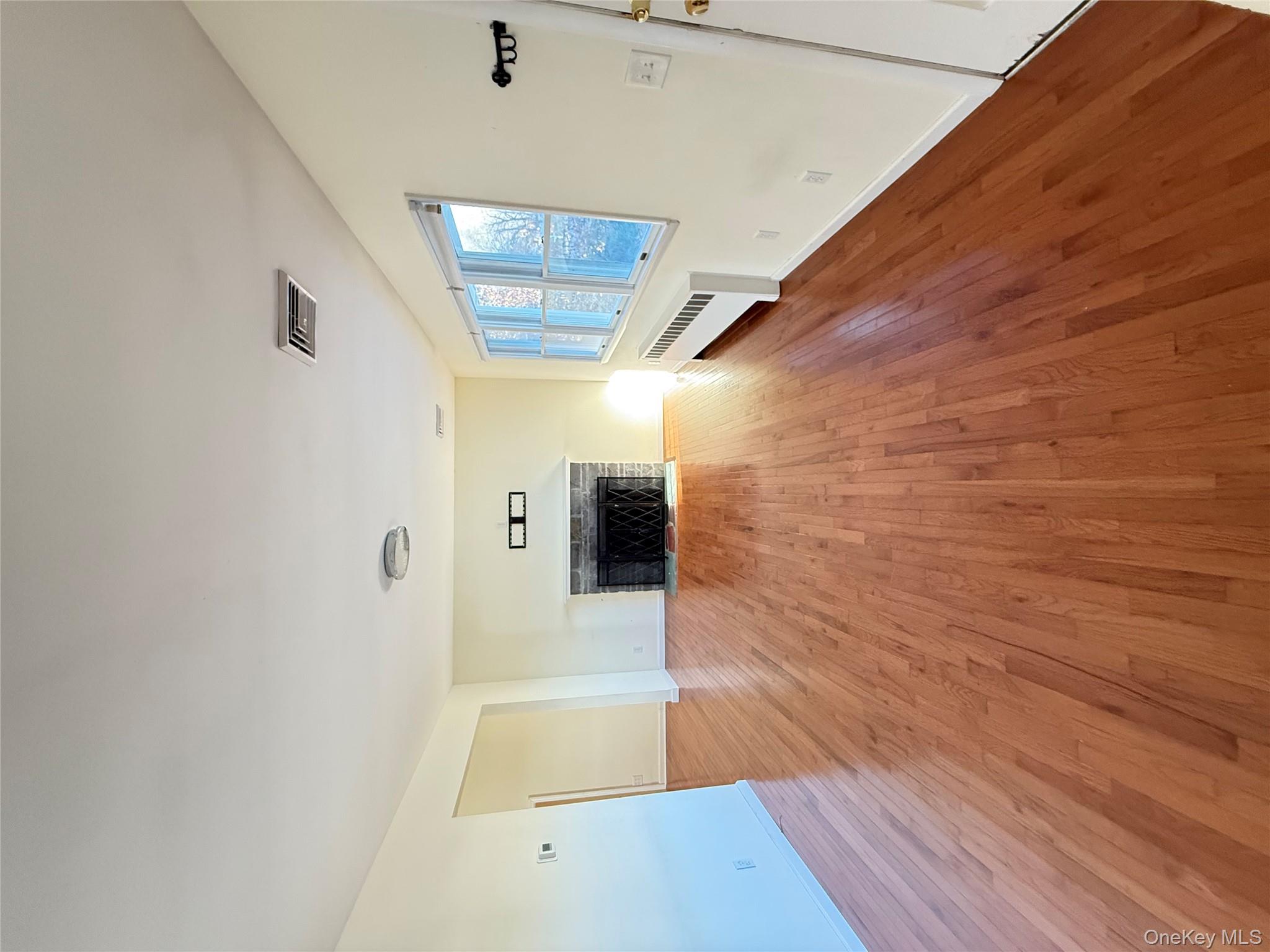 #12 photo, 50 W Lake Drive, 东长岛 Patchogue , NY 11772