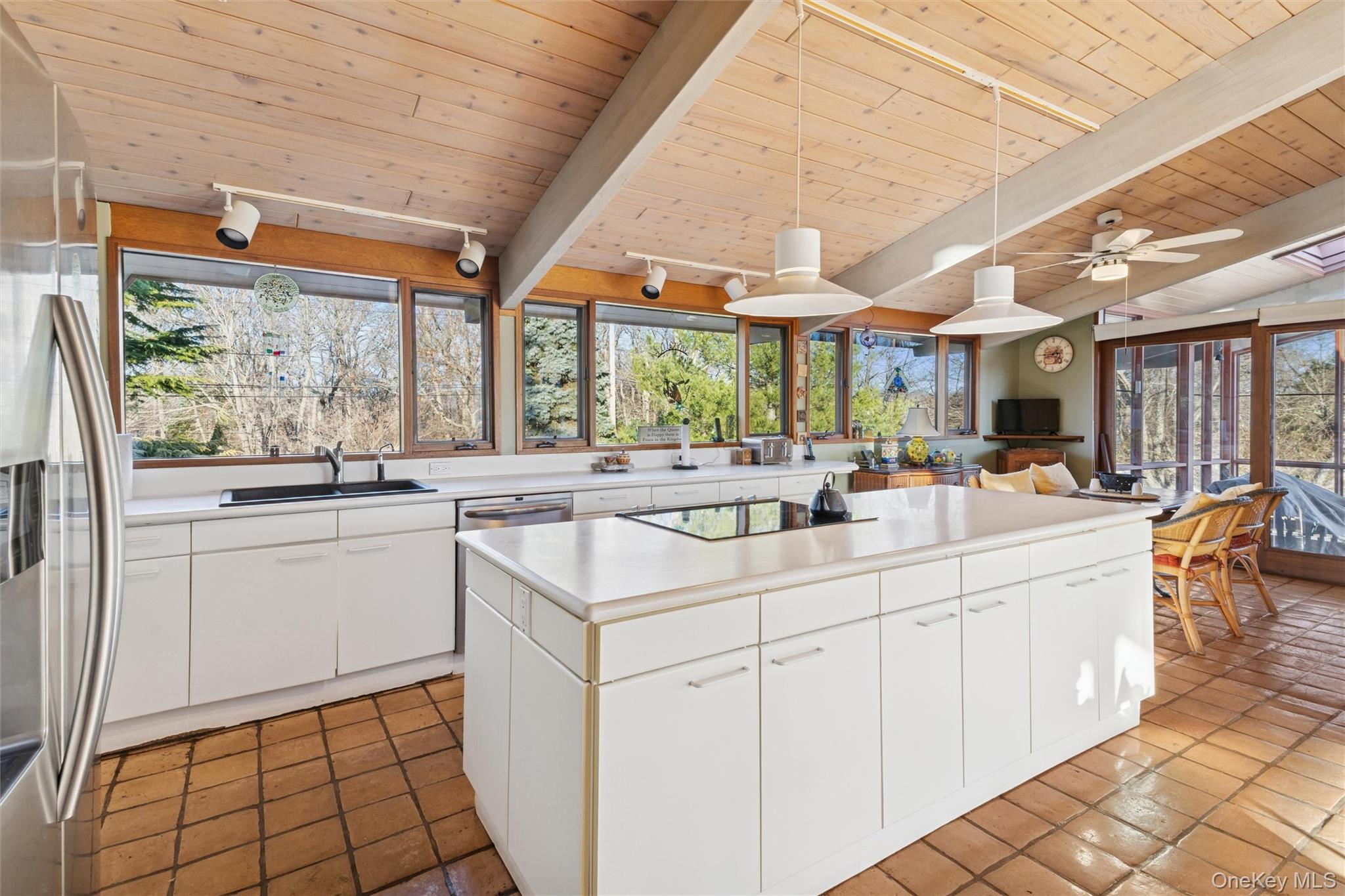 #11 photo, 630 Tarpon Drive, سوفولك Southold , NY 11971