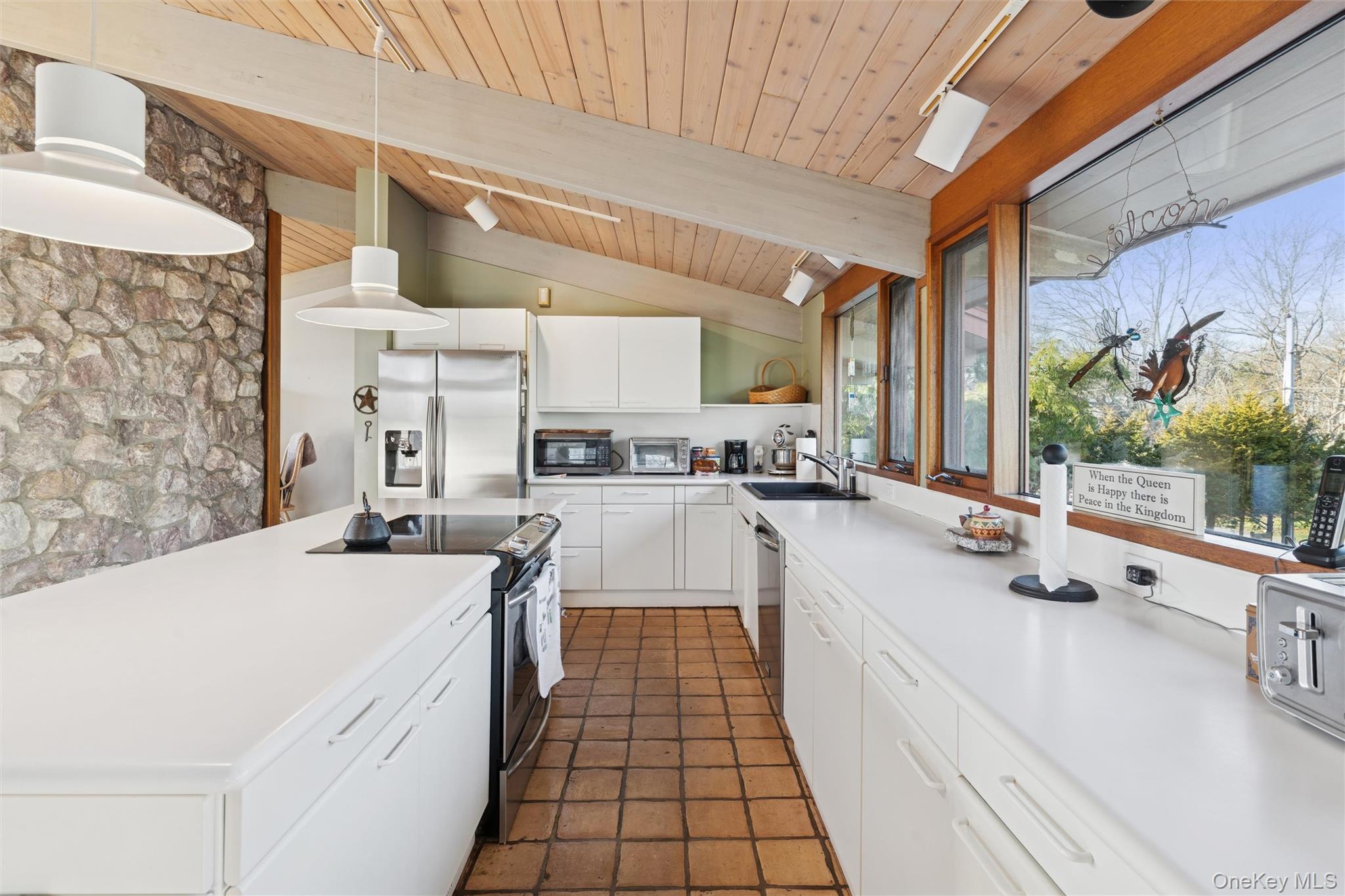 #13 photo, 630 Tarpon Drive, سوفولك Southold , NY 11971