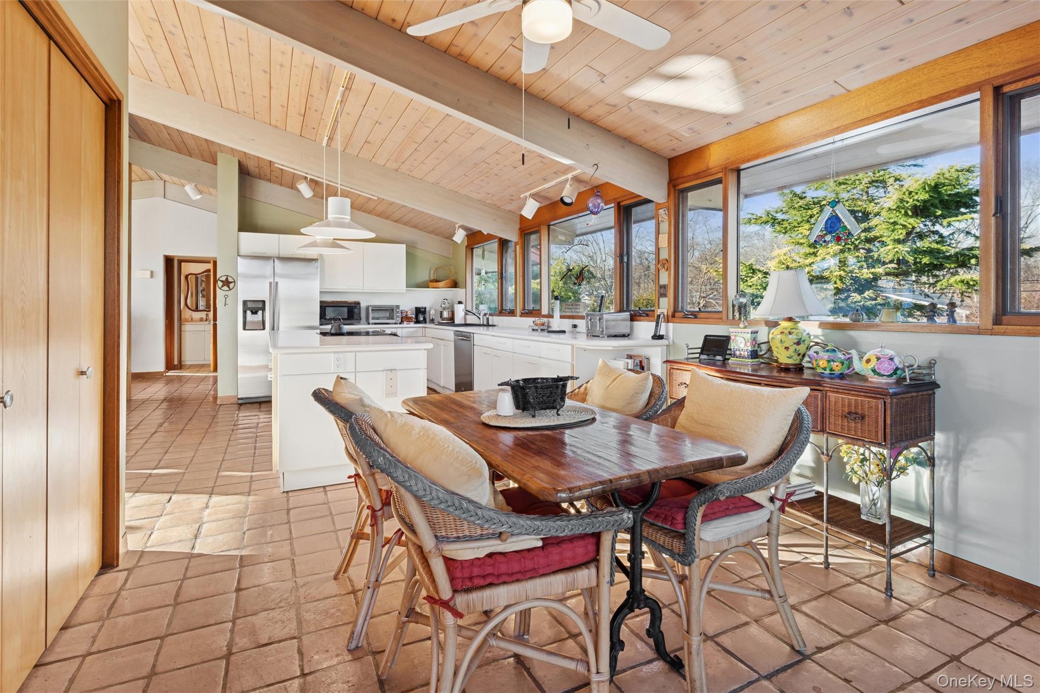 #16 photo, 630 Tarpon Drive, سوفولك Southold , NY 11971