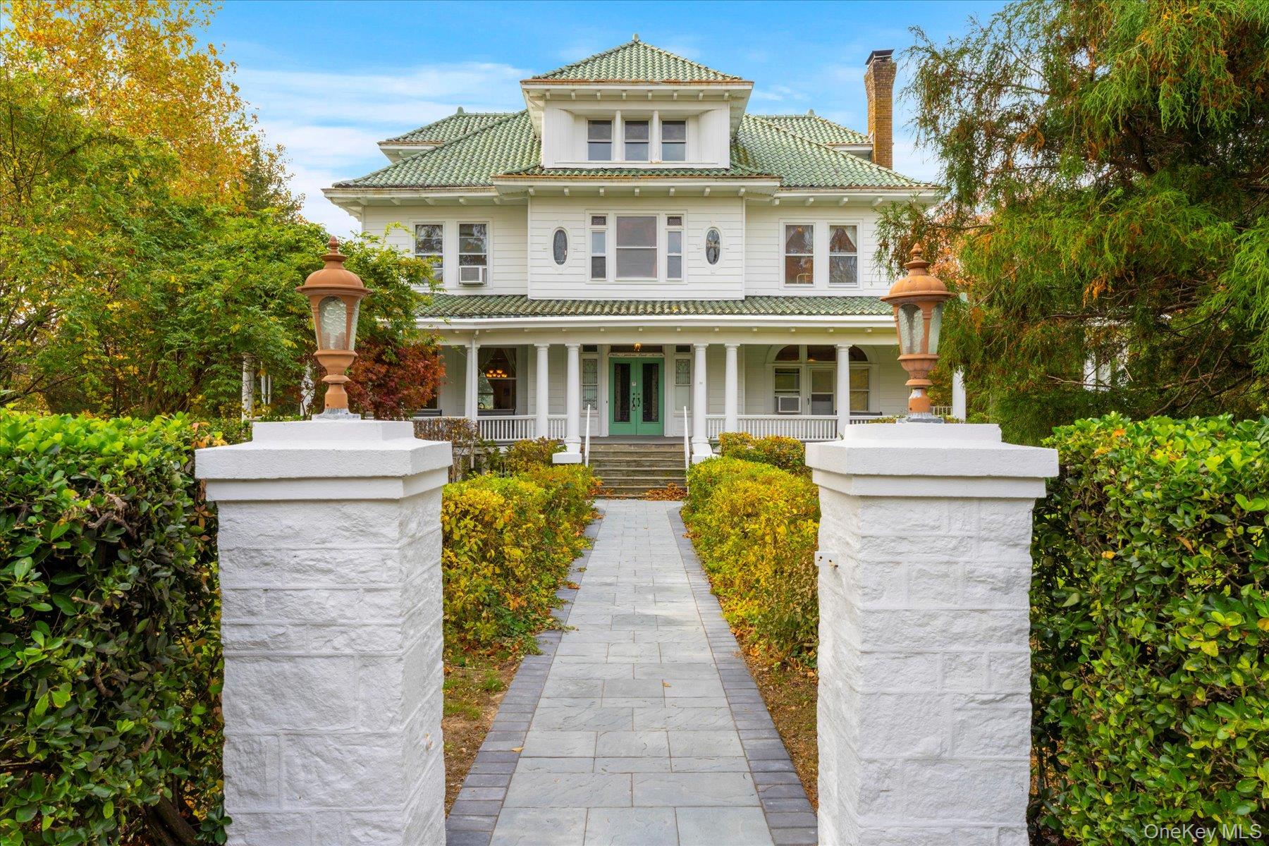 #4 photo, 121 S Jamesport Avenue, South Jamesport , NY 11970