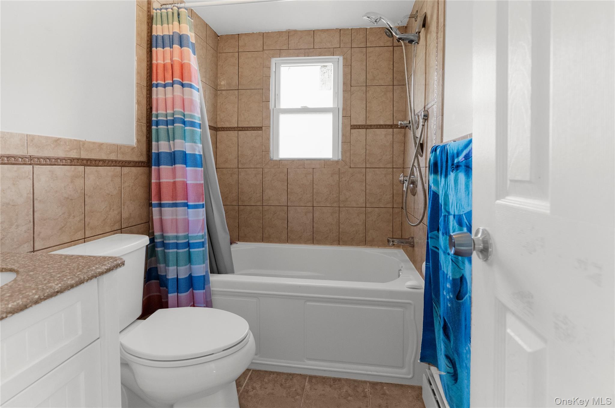 #12 photo, 9 Farragut Avenue, Bay Shore , NY 11706