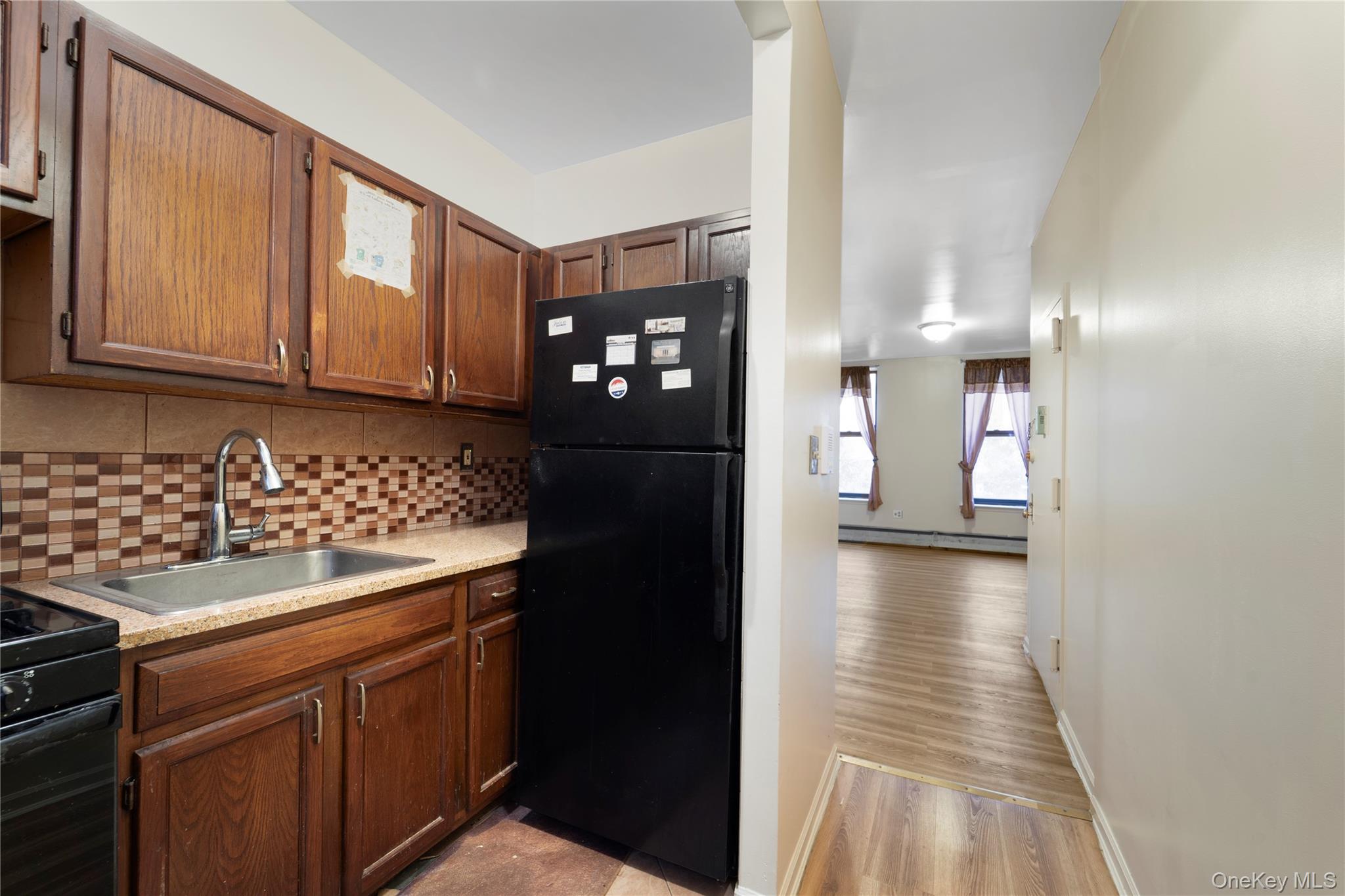 #7 photo, 369 Marion Street, Brooklyn , NY 11233