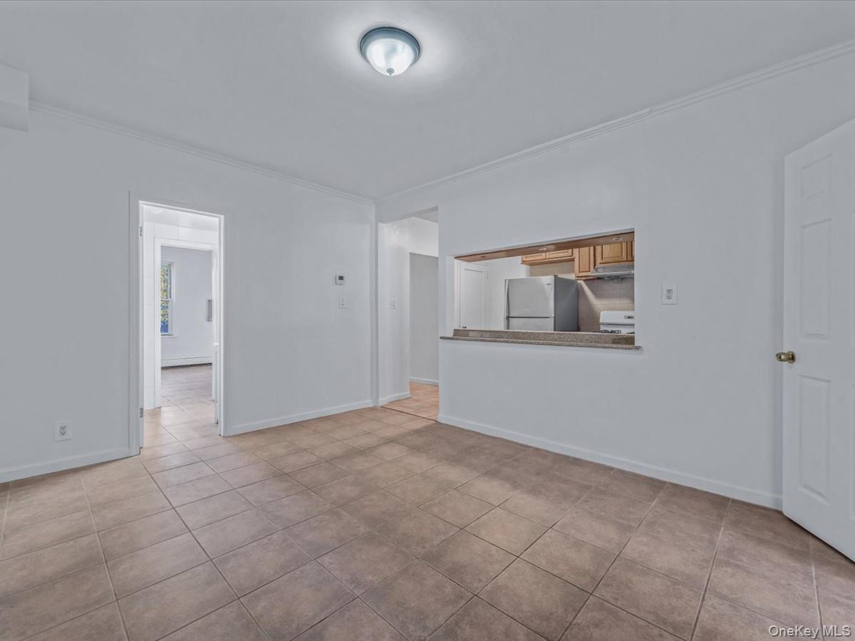 #11 photo, 33-05 143rd Street, Flushing , NY 11354