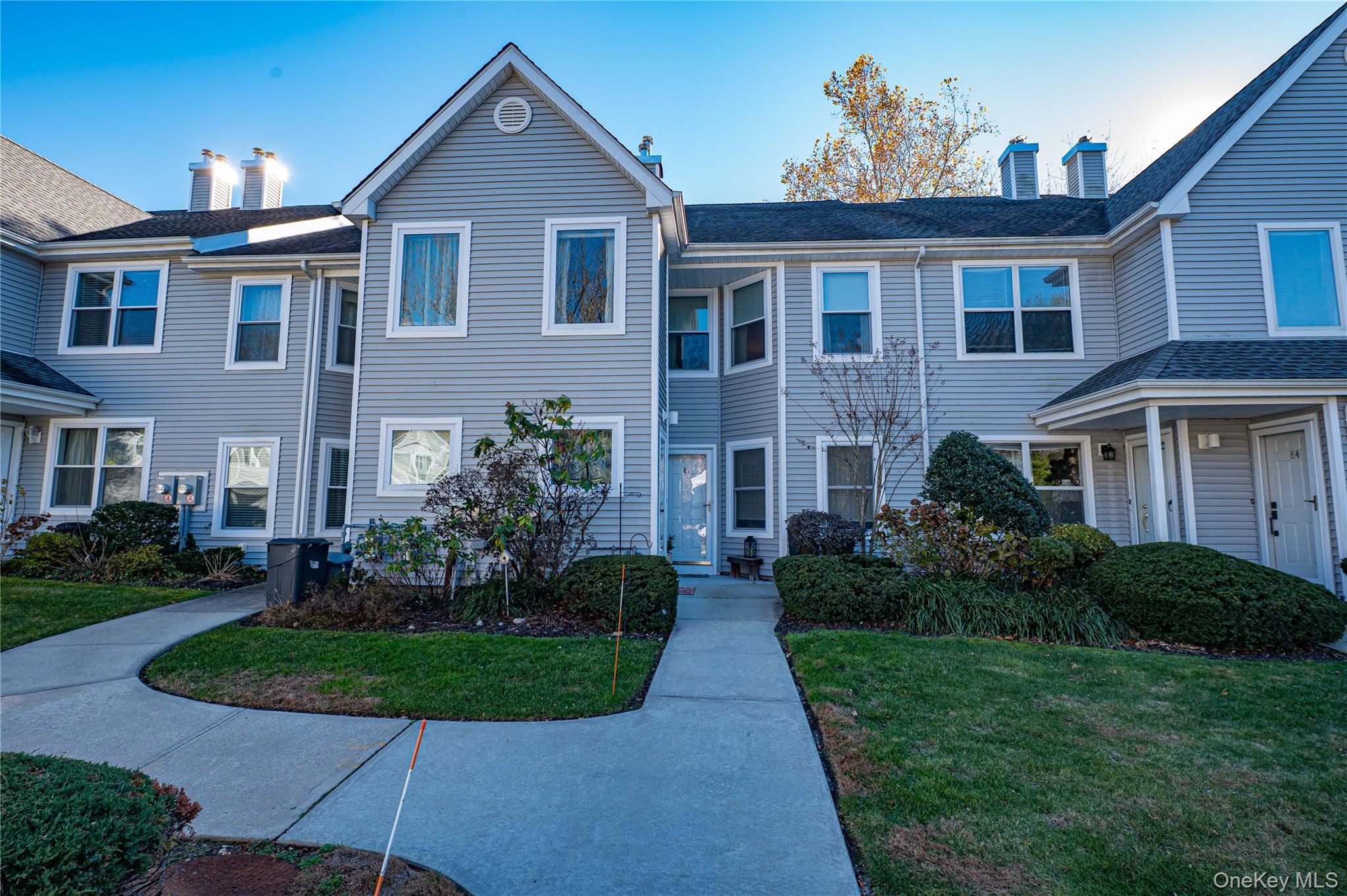 #2 photo, 82 Leeward Court, 롱 아일랜드 Port Jefferson , NY 11777