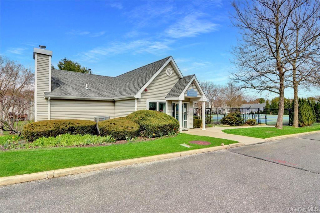 #20 photo, 82 Leeward Court, 롱 아일랜드 Port Jefferson , NY 11777