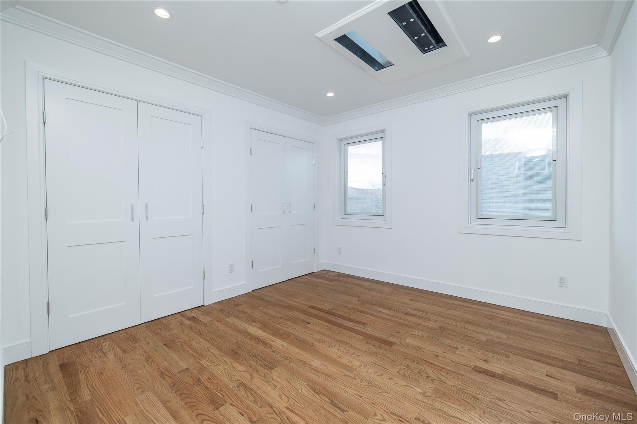 #8 photo, 550 E Harrison Street, Long Beach , NY 11561