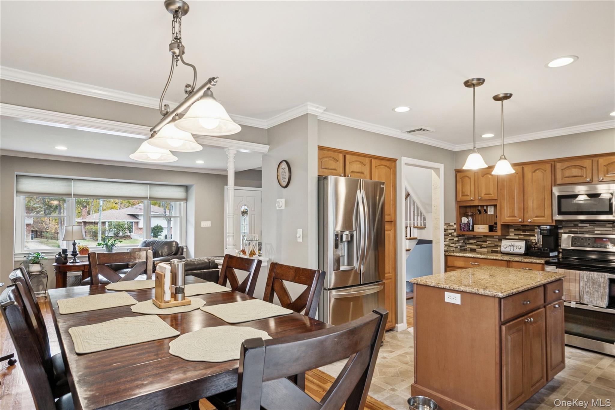 #11 photo, 6 Joseph Court, 东长岛 East Northport , NY 11731