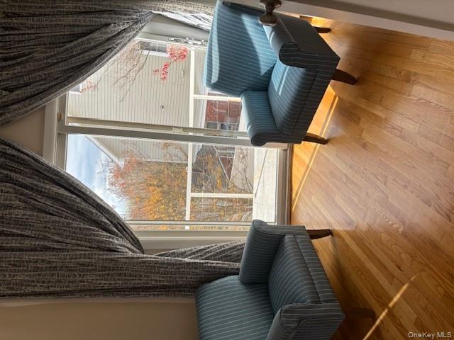 #19 photo, 54 Matlock Street, Long Beach , NY 11561