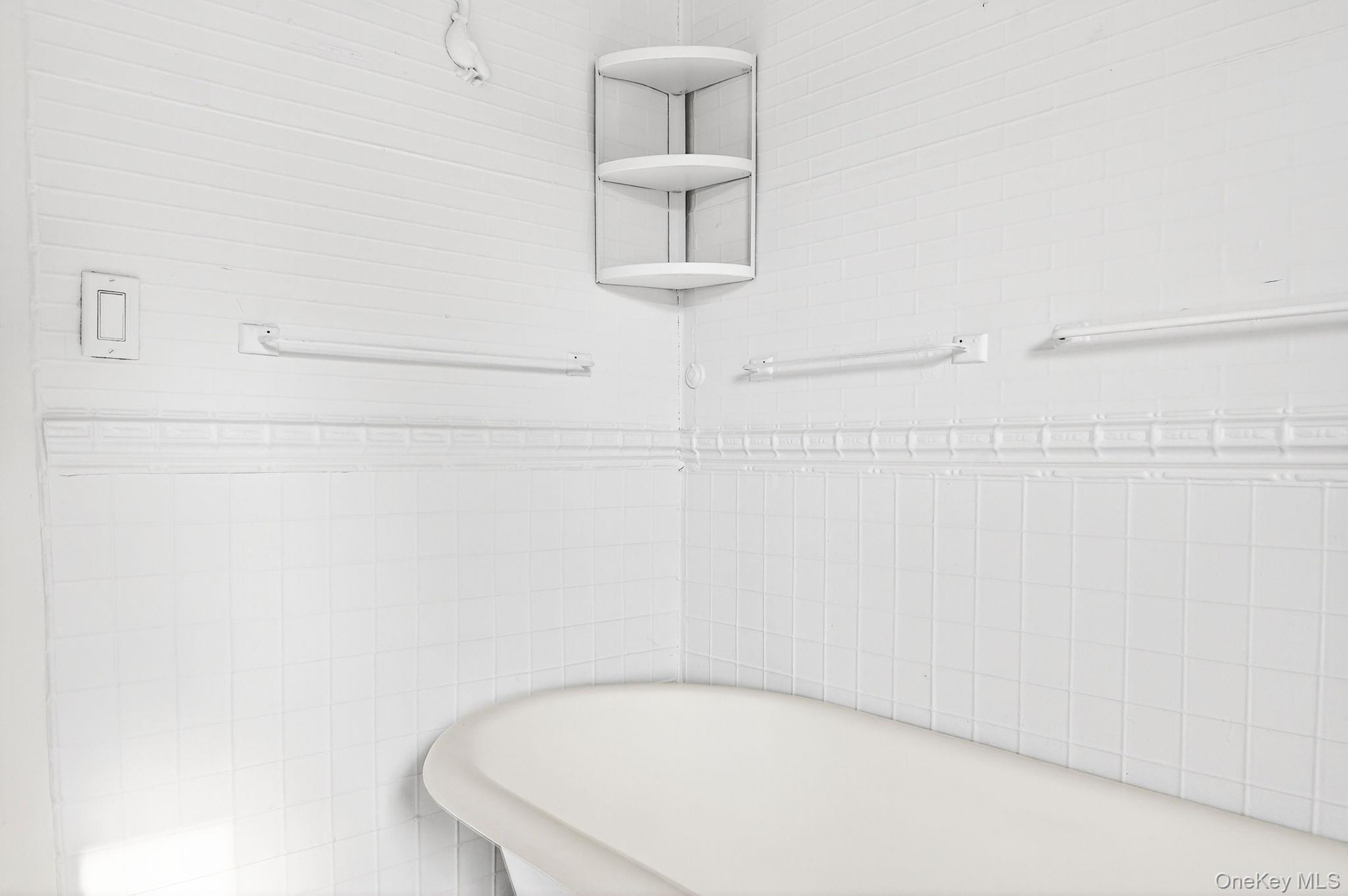 #14 photo, 62 Foxhall Avenue, 纽约州 Kingston , NY 12401