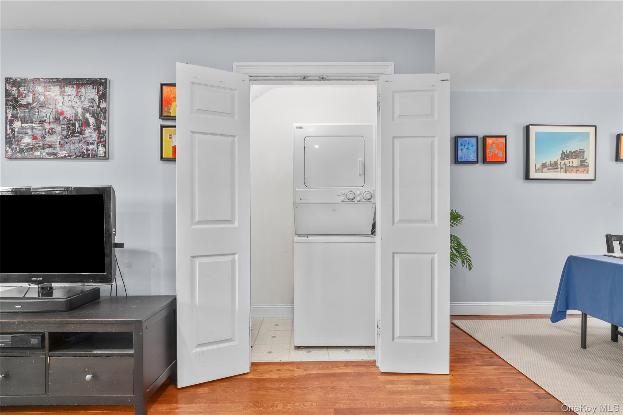 #8 photo, 120 N Broadway, 纽约州 Irvington , NY 10533