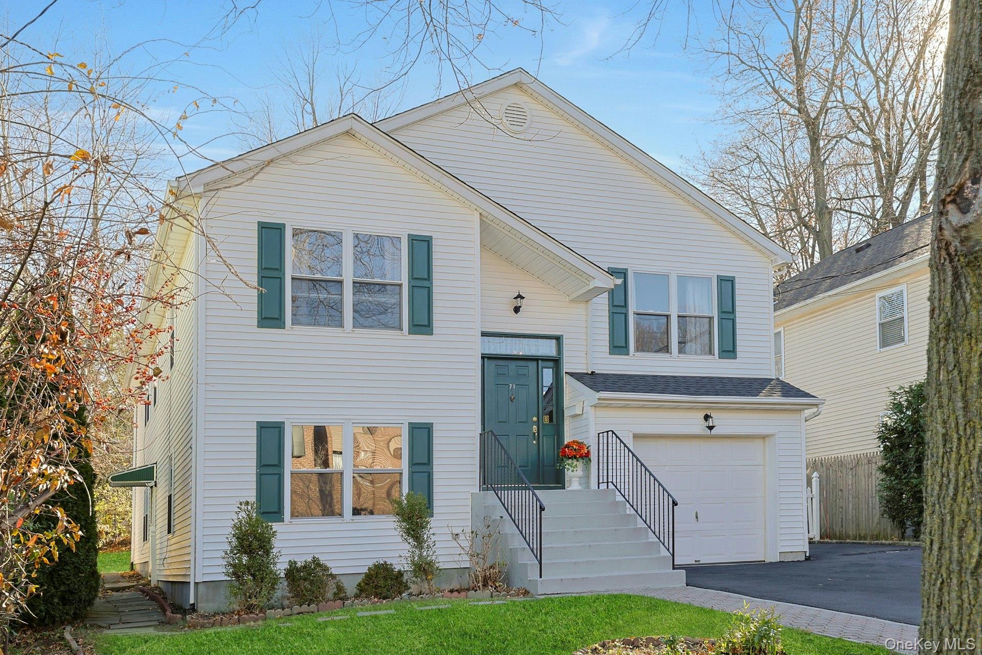 #1 photo, 71 Holland Avenue, White Plains , NY 10603