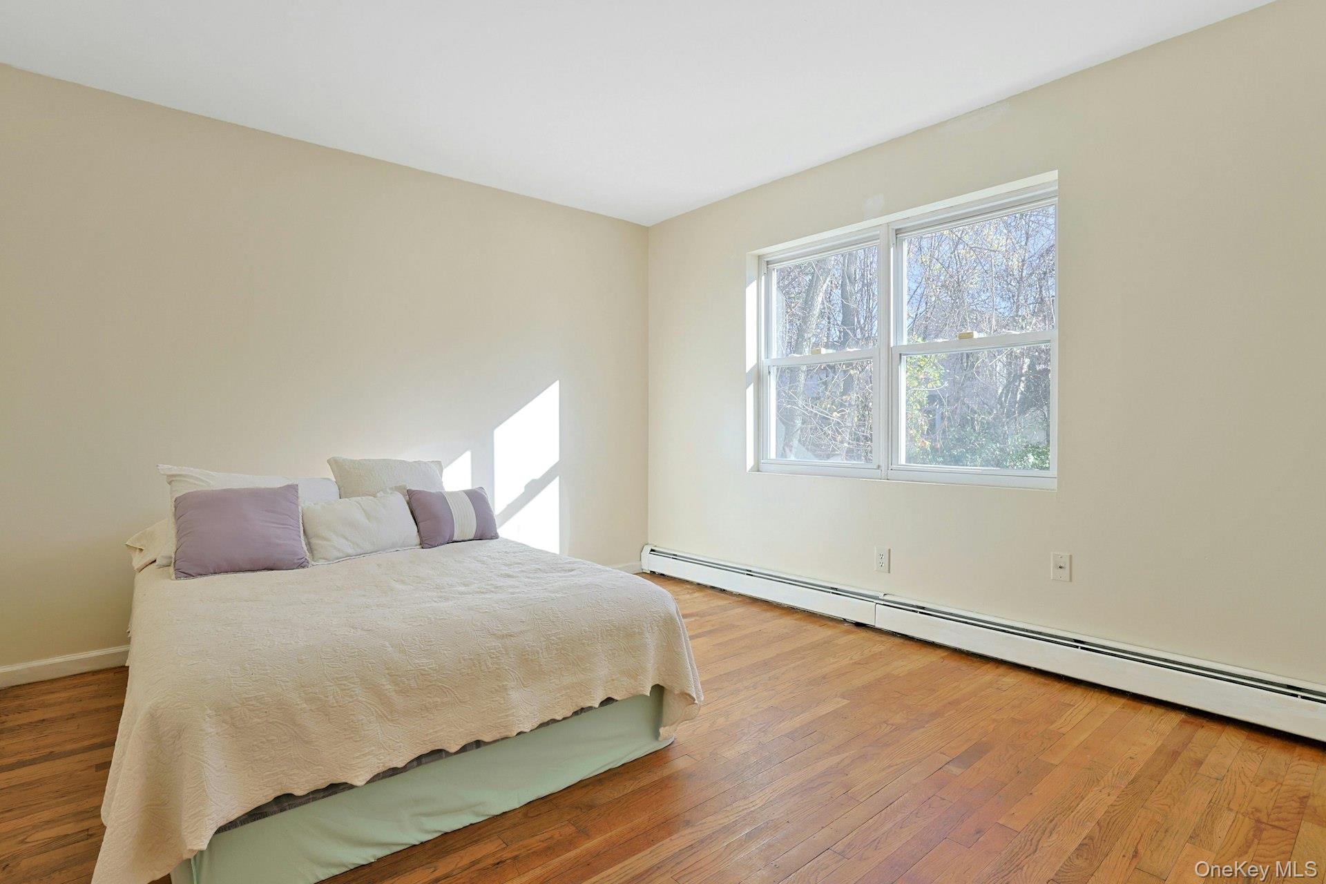 #15 photo, 71 Holland Avenue, White Plains , NY 10603