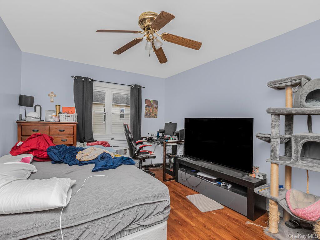 #13 photo, 1918 Pitman Avenue, 브롱크스 Bronx , NY 10466