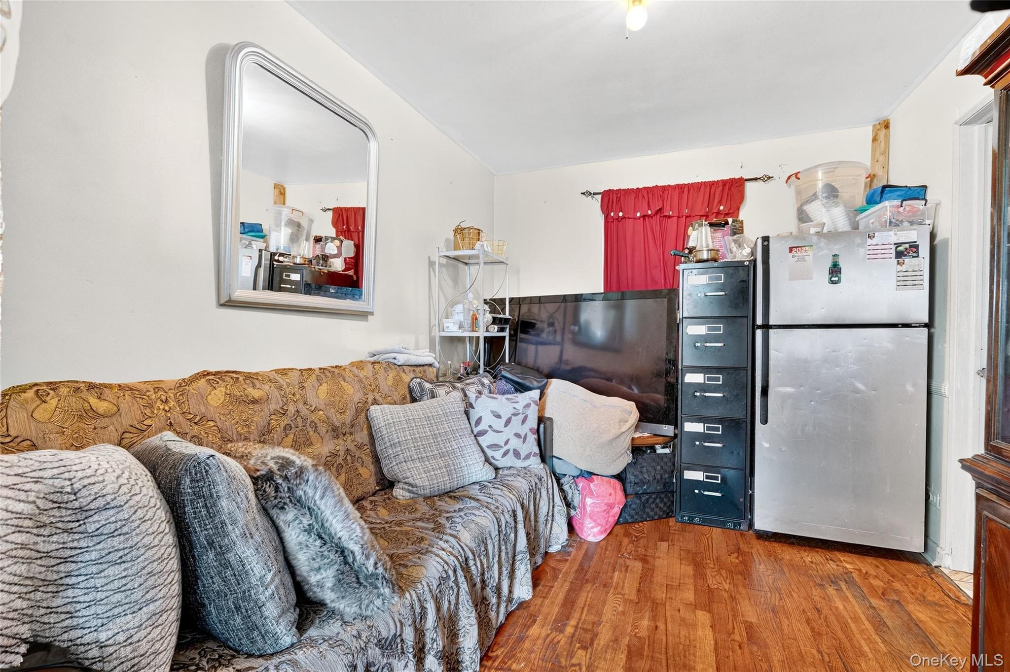 #16 photo, 1007 E 215th Street, 브롱크스 Bronx , NY 10469