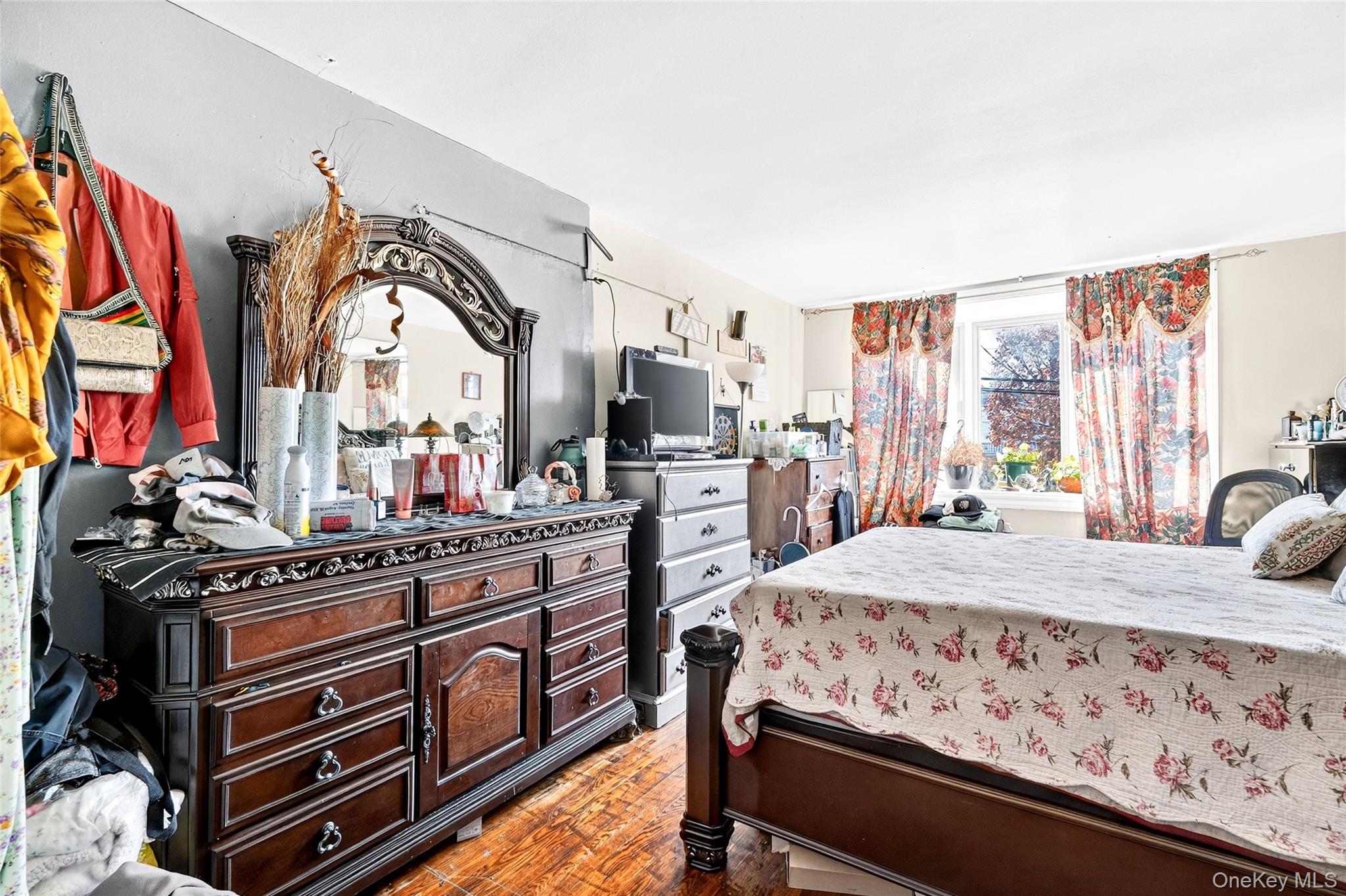 #18 photo, 1007 E 215th Street, 브롱크스 Bronx , NY 10469