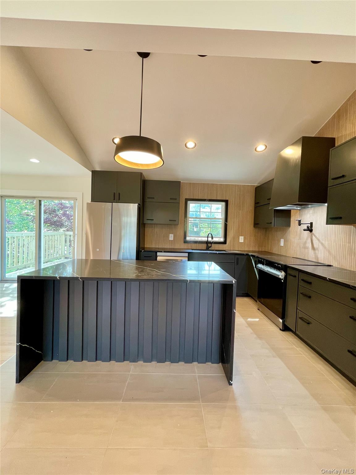 #11 photo, 10 Frederick, Middletown , NY 10941