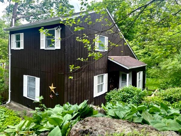 #1 photo, 8 Sunset Drive, Bedford Hills , NY 10507