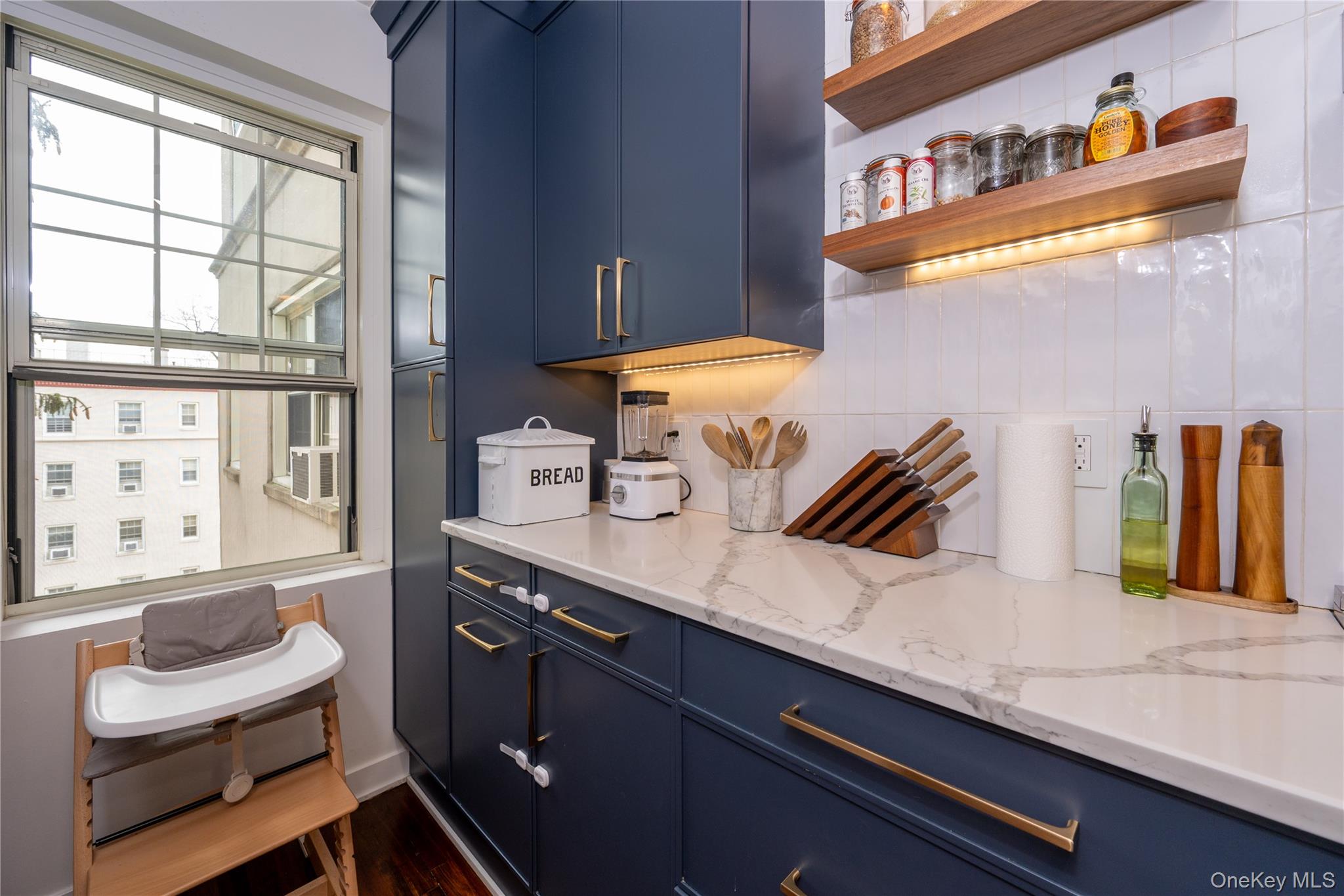 #12 photo, 2 Park Lane, 纽约州 Mount Vernon , NY 10552